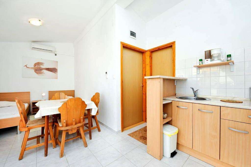 4 Adriatic Apartment Pag Pag Town Luaran gambar